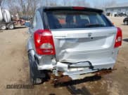 ✅ 2010 Dodge Caliber Mainstreet • VIN: 1B3CB3HA0AD615200 • Лот: 41745647. Опубликован ранее на IAAI с пробегом 130 781 миль. Бесплатный доступ к архиву аукционных продаж из США и подробный отчёт об истории автомобиля на DreamBid. Изображение 17.