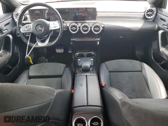 ✅ 2021 Mercedes-Benz A 220 • VIN: W1K3G4EB4MJ285267 • Лот: 58390745. Опубликован ранее на Copart с пробегом 95 003 миль. Бесплатный доступ к архиву аукционных продаж из США и подробный отчёт об истории автомобиля на DreamBid. Изображение 8.