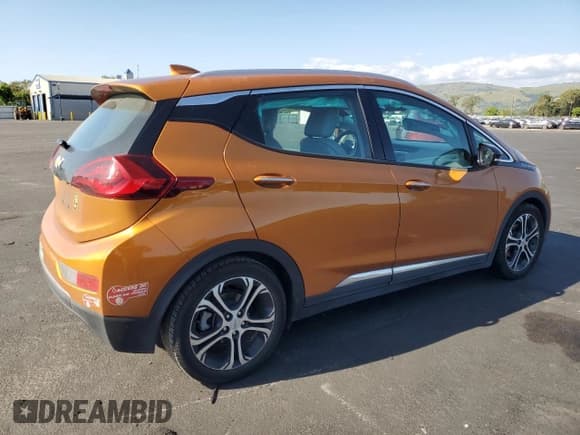 ✅ 2017 Chevrolet Bolt EV Premier • VIN: 1G1FX6S00H4148684 • Lot: 54701245. Wystawiony na Copart z przebiegiem 70 617 mil. Bezpłatny archiwum sprzedaży aukcyjnych z USA i szczegółowy raport historii pojazdu na DreamBid. Zdjęcie 3.