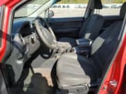 ✅ 2009 Kia Rondo LX • VIN: KNAFG529297279886 • Lot: 84424205. Listed on Copart with 216,661 mi. Free auction sales archive from the USA and detailed vehicle history report at DreamBid. Image 7.