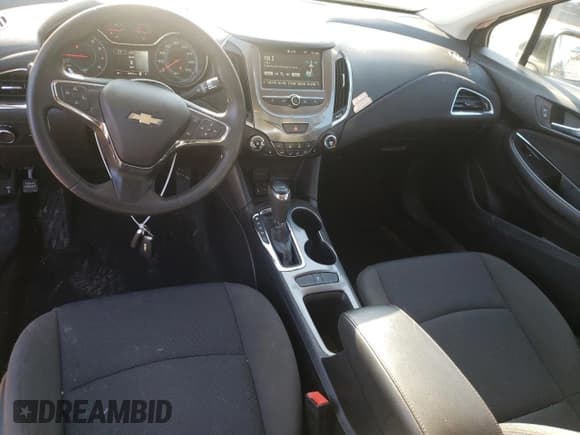 ✅ 2017 Chevrolet Cruze LT • VIN: 1G1BE5SM5H7258002 • Лот: 45538873. Опубликован ранее на Copart с пробегом 59 245 миль. Бесплатный доступ к архиву аукционных продаж из США и подробный отчёт об истории автомобиля на DreamBid. Изображение 8.