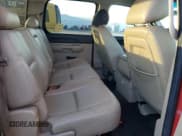 ✅ 2010 GMC Sierra 1500 • VIN: 3GTXKVE21AG256015 • Lot: 81150644. Wystawiony na Copart z przebiegiem 209 411 mil. Bezpłatny archiwum sprzedaży aukcyjnych z USA i szczegółowy raport historii pojazdu na DreamBid. Zdjęcie 10.