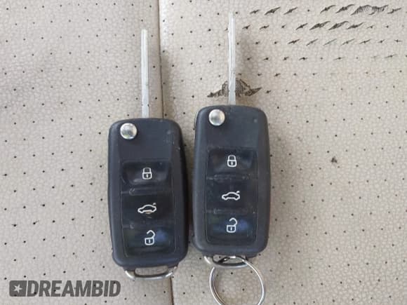 ✅ 2011 Volkswagen Jetta TDI • VIN: 3VWPL7AJ5BM673045 • Лот: 43597251. Опубликован ранее на IAAI с пробегом 211 184 миль. Бесплатный доступ к архиву аукционных продаж из США и подробный отчёт об истории автомобиля на DreamBid. Изображение 11.