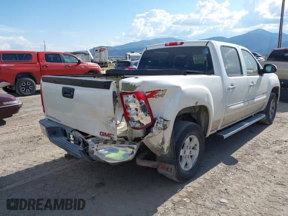✅ 2012 GMC Sierra 1500 SLE • VIN: 3GTP2VE74CG235903 • Lot: 43171189. Wystawiony na IAAI z przebiegiem 173 108 mil. Bezpłatny archiwum sprzedaży aukcyjnych z USA i szczegółowy raport historii pojazdu na DreamBid. Zdjęcie 6.
