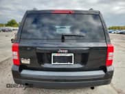 ✅ 2016 Jeep Patriot Sport SE • VIN: 1C4NJRBB6GD631960 • Lot: 86661425. Wystawiony na Copart z przebiegiem 146 897 mil. Bezpłatny archiwum sprzedaży aukcyjnych z USA i szczegółowy raport historii pojazdu na DreamBid. Zdjęcie 6.