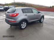 ✅ 2012 Kia Sportage LX • VIN: KNDPBCA20C7284798 • Lot: 43561731. Wystawiony na IAAI z przebiegiem 118 432 mil. Bezpłatny archiwum sprzedaży aukcyjnych z USA i szczegółowy raport historii pojazdu na DreamBid. Zdjęcie 4.