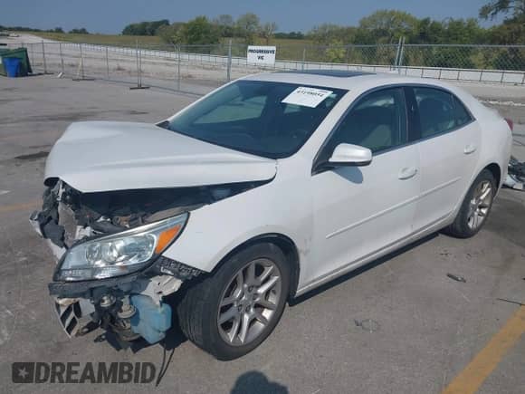 2015 Chevrolet Malibu LT with VIN 1G11C5SL7FF232447, listed as a IAAI auction lot 43198054 with 154,279 mi miles and . Bid and sale history available at DreamBid. Image 2.