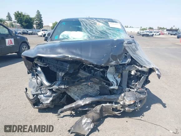 2020 Ram 1500 Limited z VIN 1C6SRFPT1LN419488, wystawiony jako IAAI lot #41847838 z przebiegiem 39 836 mil mil oraz . Historia ofert i sprzedaży dostępna na DreamBid. Obrazek 6.