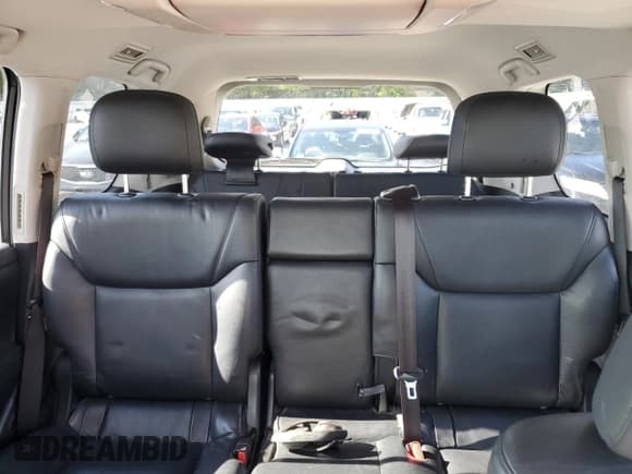 ✅ 2011 Lexus LX 570 • VIN: JTJHY7AX2B4080801 • Lot: 84430685. Wystawiony na Copart z przebiegiem 252 151 mil. Bezpłatny archiwum sprzedaży aukcyjnych z USA i szczegółowy raport historii pojazdu na DreamBid. Zdjęcie 10.