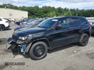✅ 2019 Jeep Grand Cherokee Laredo E • VIN: 1C4RJFAG2KC834260 • Lot: 64800465. Listed on Copart with 102,520 mi. Free auction sales archive from the USA and detailed vehicle history report at DreamBid. Image 1.