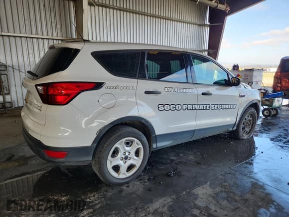 ✅ 2019 Ford Escape S • VIN: 1FMCU0F7XKUC28097 • Lot: 89669145. Listed on Copart with 165,303 mi. Free auction sales archive from the USA and detailed vehicle history report at DreamBid. Image 3.