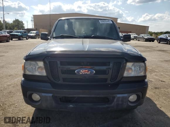 ✅ 2011 Ford Ranger XL • VIN: 1FTKR1EE9BPA85133 • Lot: 69655445. Wystawiony na Copart z przebiegiem Nie podano. Bezpłatny archiwum sprzedaży aukcyjnych z USA i szczegółowy raport historii pojazdu na DreamBid. Zdjęcie 5.