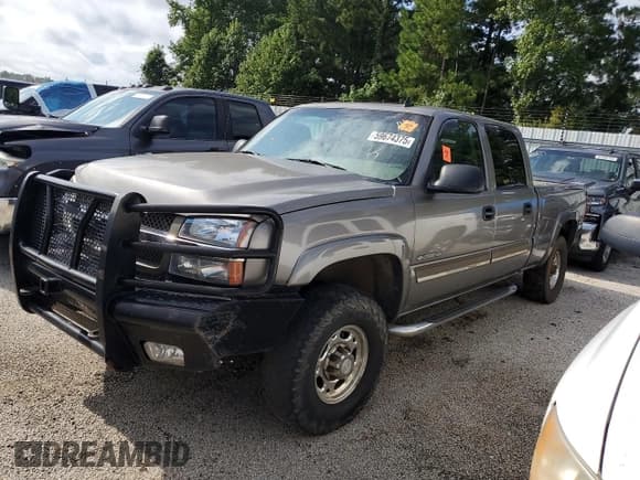 ✅ 2006 Chevrolet Silverado 2500HD LT2 • VIN: 1GCHK23U96F158933 • Lot: 59674375. Wystawiony na Copart z przebiegiem 351 302 mil. Bezpłatny archiwum sprzedaży aukcyjnych z USA i szczegółowy raport historii pojazdu na DreamBid. Zdjęcie 1.