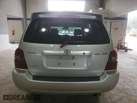 2007 Toyota Highlander с VIN JTEHD21A170045822, выставлен на аукционе Copart как лот 43778445 с пробегом 111 156 миль миль и Списание • Salvage title. История ставок и продаж доступна на DreamBid. Изображение 6.