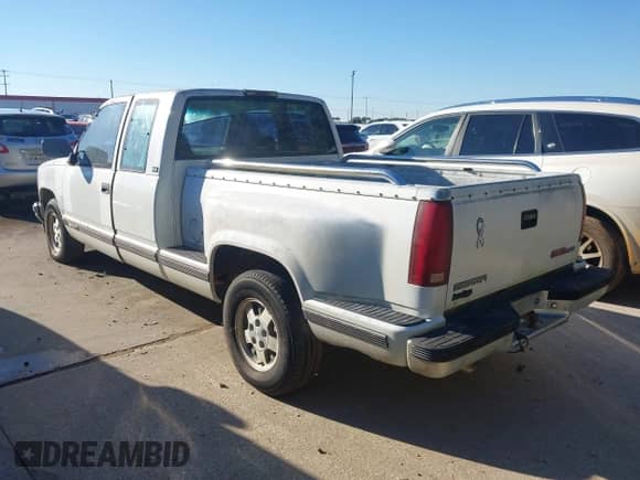 ✅ 1994 GMC Sierra 1500 SLE1 • VIN: 2GTEC19ZXR1545189 • Лот: 43587303. Размещён на IAAI с пробегом 392 935 миль миль. Получите бесплатный доступ к архиву аукционных продаж из США и посмотрите подробный отчёт об истории автомобиля на DreamBid. Изображение 3.