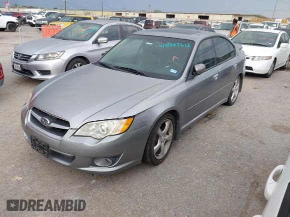 ✅ 2009 Subaru Legacy Limited • VIN: 4S3BL626297233063 • Lot: 43787613. Wystawiony na IAAI z przebiegiem 234 300 mil. Bezpłatny archiwum sprzedaży aukcyjnych z USA i szczegółowy raport historii pojazdu na DreamBid. Zdjęcie 2.