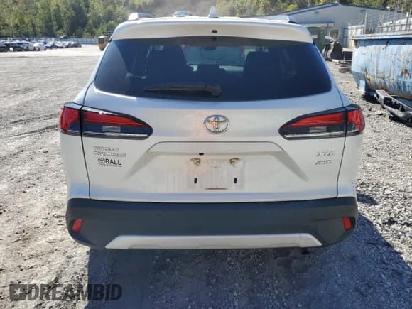 ✅ 2024 Toyota Corolla Cross XLE • VIN: 7MUDAABG0RV098767 • Lot: 86519055. Listed on Copart with 21,948 mi. Free auction sales archive from the USA and detailed vehicle history report at DreamBid. Image 6.