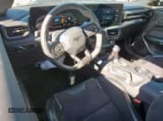 ✅ 2024 Ford Mustang Dark Horse • VIN: 1FA6P8R06R5504050 • Lot: 90358855. Wystawiony na Copart z przebiegiem 5 540 mil. Bezpłatny archiwum sprzedaży aukcyjnych z USA i szczegółowy raport historii pojazdu na DreamBid. Zdjęcie 8.