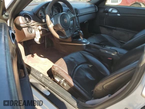 ✅ 2009 Porsche Boxster S • VIN: WP0CB29859U730066 • Лот: 46089545. Опубликован ранее на Copart с пробегом 178 402 миль. Бесплатный доступ к архиву аукционных продаж из США и подробный отчёт об истории автомобиля на DreamBid. Изображение 8.