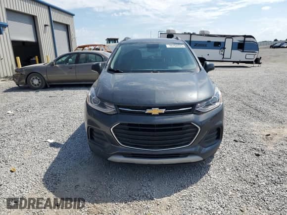 2019 Chevrolet Trax LT с VIN 3GNCJLSB7KL300156, выставлен на аукционе Copart как лот 70704925 с пробегом 45 984 миль миль и Списание • Salvage title. История ставок и продаж доступна на DreamBid. Изображение 5.