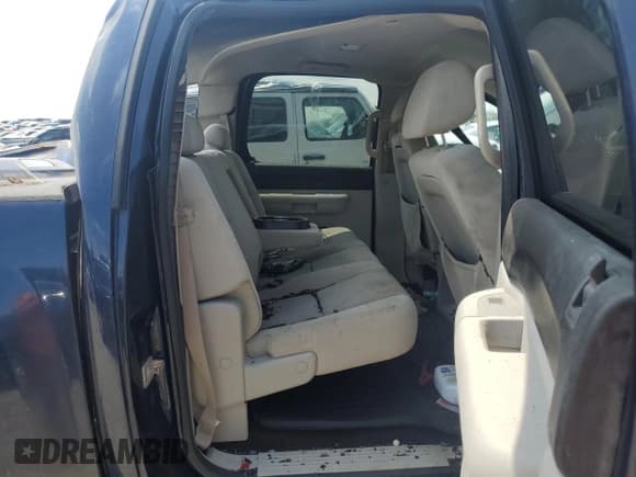 ✅ 2009 Chevrolet Silverado 1500 LT • VIN: 2GCEK233391135914 • Lot: 65711814. Listed on Copart with 214,928 mi. Free auction sales archive from the USA and detailed vehicle history report at DreamBid. Image 10.