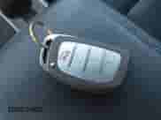 2017 Hyundai Elantra Limited z VIN KMHD84LF3HU269336, wystawiony jako IAAI lot #41684341 z przebiegiem 118 278 mil mil oraz . Historia ofert i sprzedaży dostępna na DreamBid. Obrazek 11.