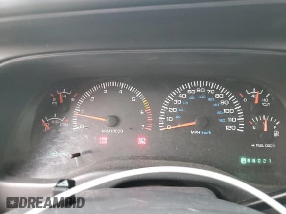 ✅ 2000 Dodge Durango • VIN: 1B4HS28N7YF287898 • Lot: 58996215. Wystawiony na Copart z przebiegiem 135 442 mil. Bezpłatny archiwum sprzedaży aukcyjnych z USA i szczegółowy raport historii pojazdu na DreamBid. Zdjęcie 9.