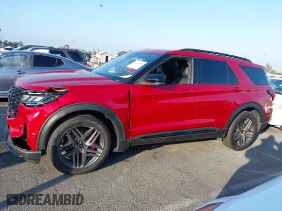 ✅ 2025 Ford Explorer ST • VIN: 1FMWK8GC4SGB02488 • Лот: 43546829. Опубликован ранее на IAAI с пробегом 13 179 миль. Бесплатный доступ к архиву аукционных продаж из США и подробный отчёт об истории автомобиля на DreamBid. Изображение 14.