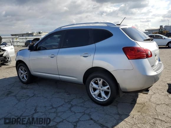✅ 2008 Nissan Rogue SL • VIN: JN8AS58T58W003709 • Лот: 87622745. Опубликован ранее на Copart с пробегом 207 282 миль. Бесплатный доступ к архиву аукционных продаж из США и подробный отчёт об истории автомобиля на DreamBid. Изображение 2.