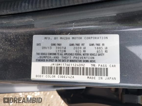 ✅ 2014 Mazda 3 i SV • VIN: JM1BM1T76E1124092 • Lot: 42845186. Wystawiony na IAAI z przebiegiem 140 300 mil. Bezpłatny archiwum sprzedaży aukcyjnych z USA i szczegółowy raport historii pojazdu na DreamBid. Zdjęcie 9.