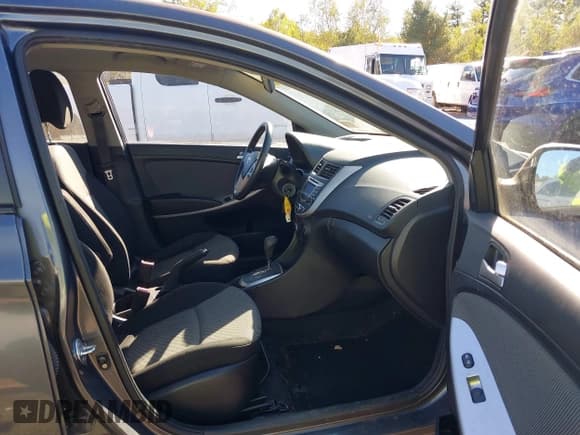 ✅ 2012 Hyundai Accent GS • VIN: KMHCT5AE3CU047317 • Лот: 43410424. Опубликован ранее на IAAI с пробегом 72 953 миль. Бесплатный доступ к архиву аукционных продаж из США и подробный отчёт об истории автомобиля на DreamBid. Изображение 5.