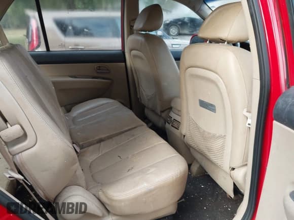 ✅ 2009 Kia Rondo LX • VIN: KNAFG528997276359 • Lot: 43578508. Listed on IAAI with 199,064 mi. Free auction sales archive from the USA and detailed vehicle history report at DreamBid. Image 8.