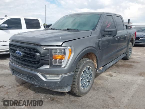 ✅ 2022 Ford F-150 XL • VIN: 1FTFW1E53NKD67232 • Lot: 43503237. Wystawiony na IAAI z przebiegiem 103 642 mil. Bezpłatny archiwum sprzedaży aukcyjnych z USA i szczegółowy raport historii pojazdu na DreamBid. Zdjęcie 2.