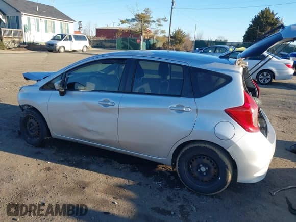 ✅ 2017 Nissan Note SV • VIN: 3N1CE2CP5HL375340 • Lot: 41577032. Listed on IAAI with 51,811 mi. Free auction sales archive from the USA and detailed vehicle history report at DreamBid. Image 3.