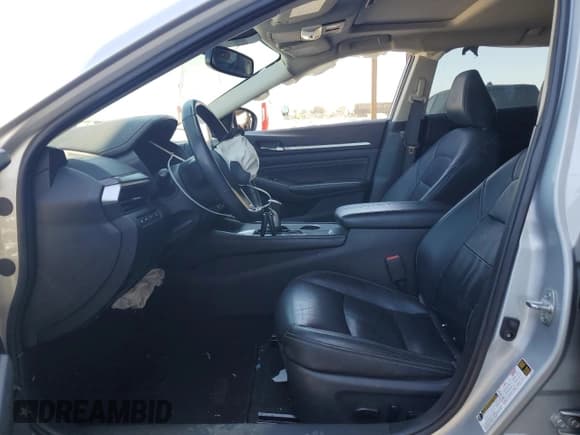 ✅ 2019 Nissan Altima Platinum • VIN: 1N4BL4FW9KN304801 • Лот: 69287705. Опубликован ранее на Copart с пробегом 86 595 миль. Бесплатный доступ к архиву аукционных продаж из США и подробный отчёт об истории автомобиля на DreamBid. Изображение 7.