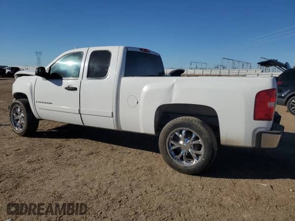 2007 Chevrolet Silverado 1500 1LT с VIN 1GCEC19C77Z515518, выставлен на аукционе Copart как лот 90921015 с пробегом 131 509 миль миль и Списание • Salvage title. История ставок и продаж доступна на DreamBid. Изображение 2.