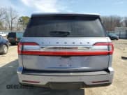 ✅ 2020 Lincoln Navigator Black Label • VIN: 5LMJJ3TT4LEL22892 • Lot: 46252675. Wystawiony na Copart z przebiegiem 77 952 mil. Bezpłatny archiwum sprzedaży aukcyjnych z USA i szczegółowy raport historii pojazdu na DreamBid. Zdjęcie 6.