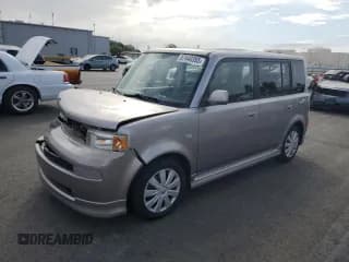 ✅ 2005 Scion xB • VIN: JTLKT334554005229 • Lot: 87440395. Wystawiony na Copart z przebiegiem 153 855 mil. Bezpłatny archiwum sprzedaży aukcyjnych z USA i szczegółowy raport historii pojazdu na DreamBid. Zdjęcie 1.