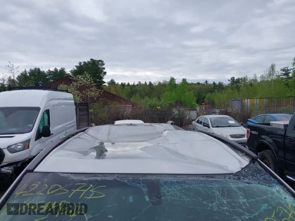 ✅ 2016 Nissan Pathfinder Platinum • VIN: 5N1AR2MN2GC612023 • Lot: 42205715. Listed on IAAI with 121,686 mi. Free auction sales archive from the USA and detailed vehicle history report at DreamBid. Image 6.