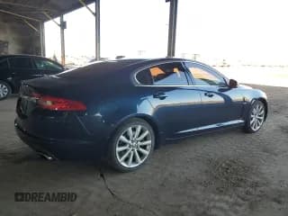 ✅ 2010 Jaguar XF Premium Luxury • VIN: SAJWA0GB9ALR76696 • Лот: 92102615. Опубликован ранее на Copart с пробегом 84 173 миль. Бесплатный доступ к архиву аукционных продаж из США и подробный отчёт об истории автомобиля на DreamBid. Изображение 3.