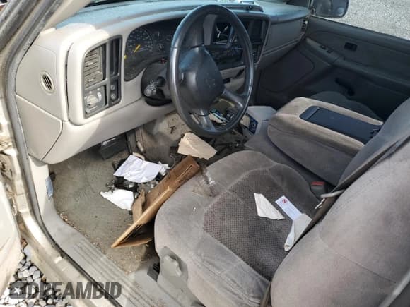 ✅ 2000 Chevrolet Silverado 1500 LS • VIN: 1GCEC14T8YZ144541 • Lot: 57069285. Listed on Copart with Not provided. Free auction sales archive from the USA and detailed vehicle history report at DreamBid. Image 8.