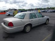 ✅ 2006 Ford Crown Victoria • VIN: 2FDHP74V26X134072 • Lot: 42056189. Wystawiony na IAAI z przebiegiem Nie podano. Bezpłatny archiwum sprzedaży aukcyjnych z USA i szczegółowy raport historii pojazdu na DreamBid. Zdjęcie 4.