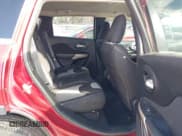 ✅ 2017 Jeep Cherokee Sport • VIN: 1C4PJLAB2HW577196 • Лот: 41698252. Опубликован ранее на IAAI с пробегом 123 997 миль. Бесплатный доступ к архиву аукционных продаж из США и подробный отчёт об истории автомобиля на DreamBid. Изображение 8.