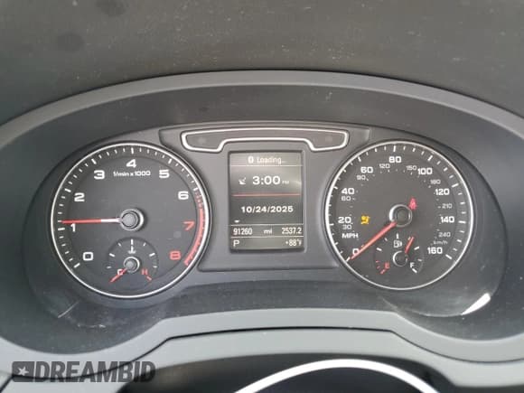 ✅ 2015 Audi Q3 Premium Plus • VIN: WA1EFCFS3FR005836 • Lot: 90062515. Listed on Copart with 91,260 mi. Free auction sales archive from the USA and detailed vehicle history report at DreamBid. Image 9.