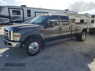 ✅ 2008 Ford F-450 XL • VIN: 1FTXW43RX8EC38158 • Лот: 77105804. Опубликован ранее на Copart с пробегом Не указан. Бесплатный доступ к архиву аукционных продаж из США и подробный отчёт об истории автомобиля на DreamBid. Изображение 1.