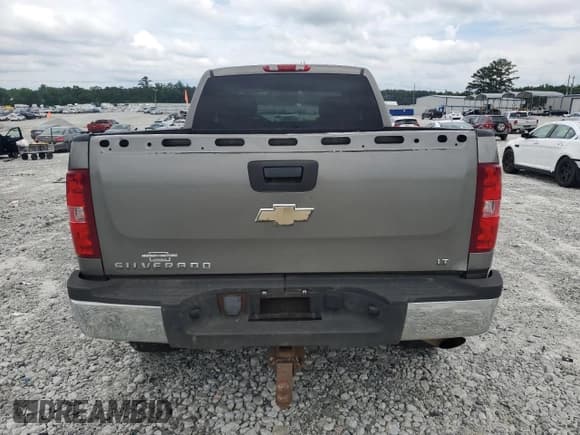 ✅ 2009 Chevrolet Silverado 2500HD LT • VIN: 1GCHK59K69E155098 • Лот: 60340075. Опубликован ранее на Copart с пробегом 190 610 миль. Бесплатный доступ к архиву аукционных продаж из США и подробный отчёт об истории автомобиля на DreamBid. Изображение 6.