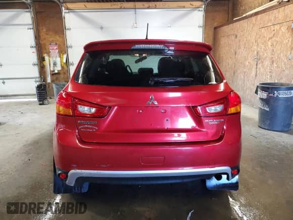 2013 Mitsubishi Outlander ES z VIN 4A4AR3AU9DE012341, wystawiony jako Copart lot #70625765 z przebiegiem 33 375 mil mil oraz Szkoda całkowita • Salvage title. Historia ofert i sprzedaży dostępna na DreamBid. Obrazek 6.