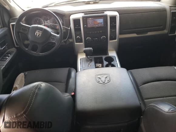 ✅ 2012 Ram 1500 Sport • VIN: 1C6RD7HT3CS150218 • Лот: 63505535. Опубликован ранее на Copart с пробегом 240 919 миль. Бесплатный доступ к архиву аукционных продаж из США и подробный отчёт об истории автомобиля на DreamBid. Изображение 8.