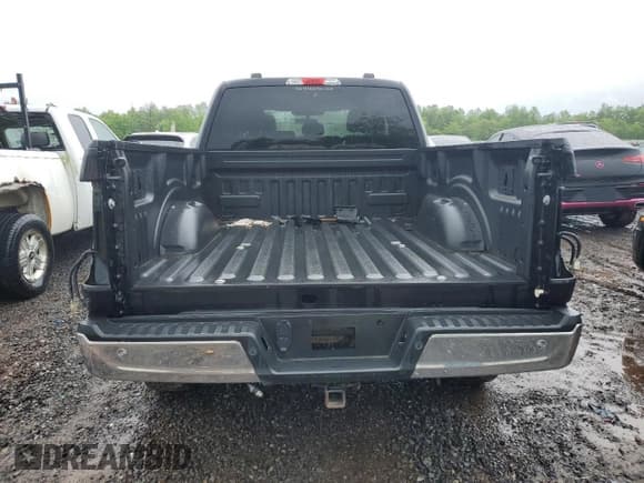 ✅ 2021 Ford F-150 XL • VIN: 1FTEX1EP9MKD20845 • Lot: 57053855. Wystawiony na Copart z przebiegiem 27 824 mil. Bezpłatny archiwum sprzedaży aukcyjnych z USA i szczegółowy raport historii pojazdu na DreamBid. Zdjęcie 6.