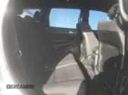 ✅ 2018 Jeep Grand Cherokee Altitude • VIN: 1C4RJEAG5JC338717 • Lot: 86483565. Wystawiony na Copart z przebiegiem 75 775 mil. Bezpłatny archiwum sprzedaży aukcyjnych z USA i szczegółowy raport historii pojazdu na DreamBid. Zdjęcie 11.